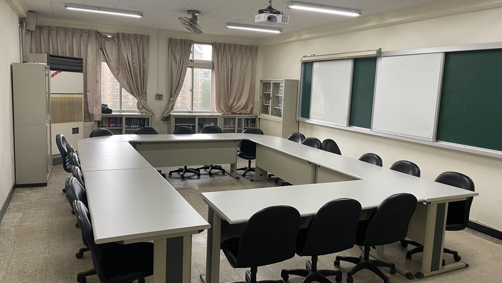 統精系專業教室(5710教室)