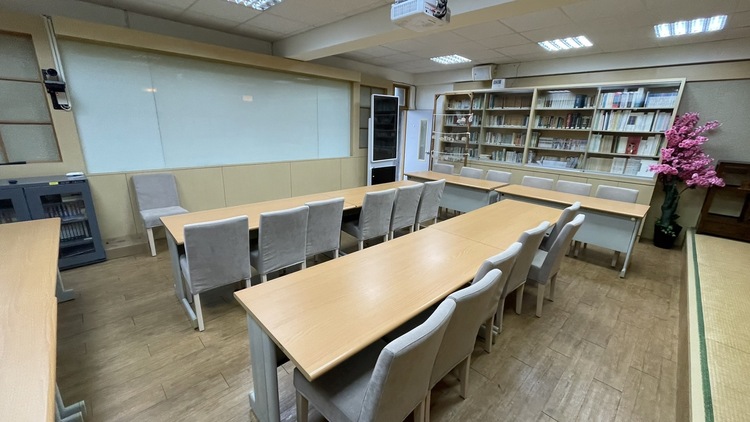 應日系專業教室(237教室)